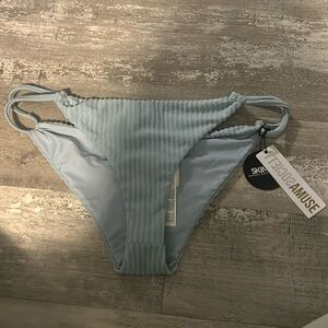 NEW WITH TAGS AMYSE SOCIETY CHEEKY BIKINI BOTTOMS